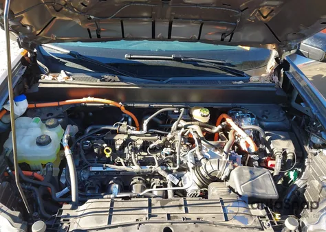 2025 Ford Maverick Xlt from USA, damaged, VIN 3FTTW8H35SRA54454